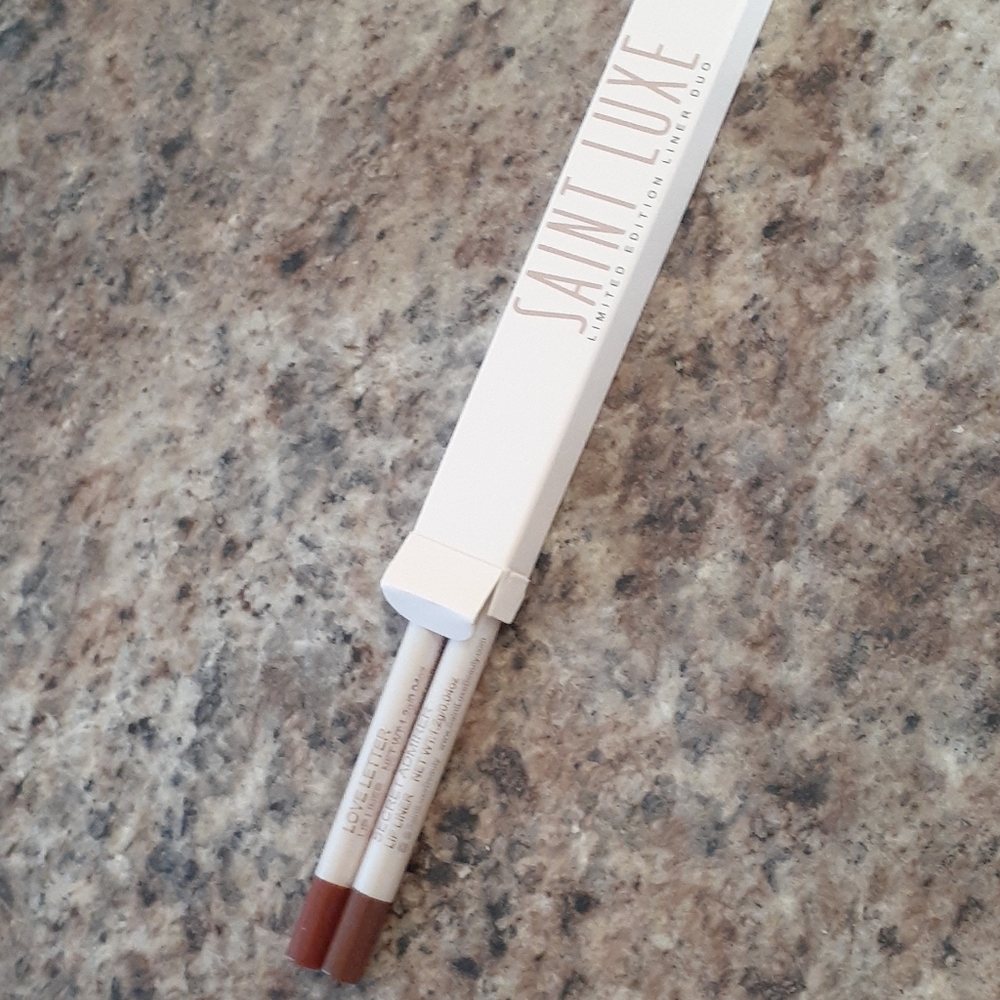 Saint Luxe Lip Liner duo